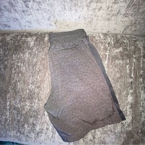 GOAT USA Men’s Small Shorts